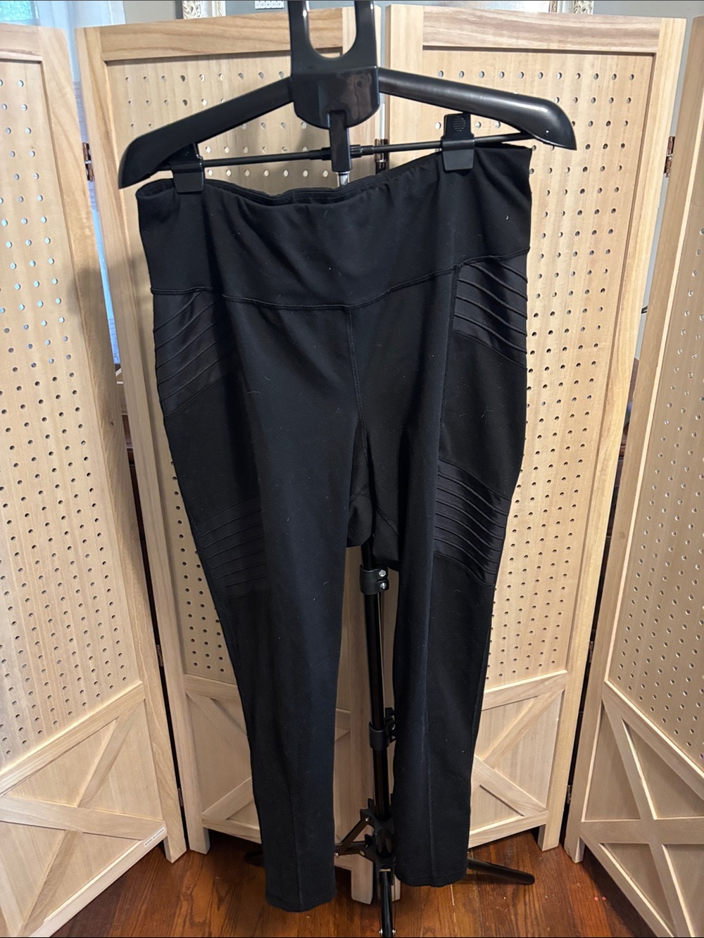 Old Navy Black High-Rise Moto Leggings with Ribbed Panel Accents xxl tall